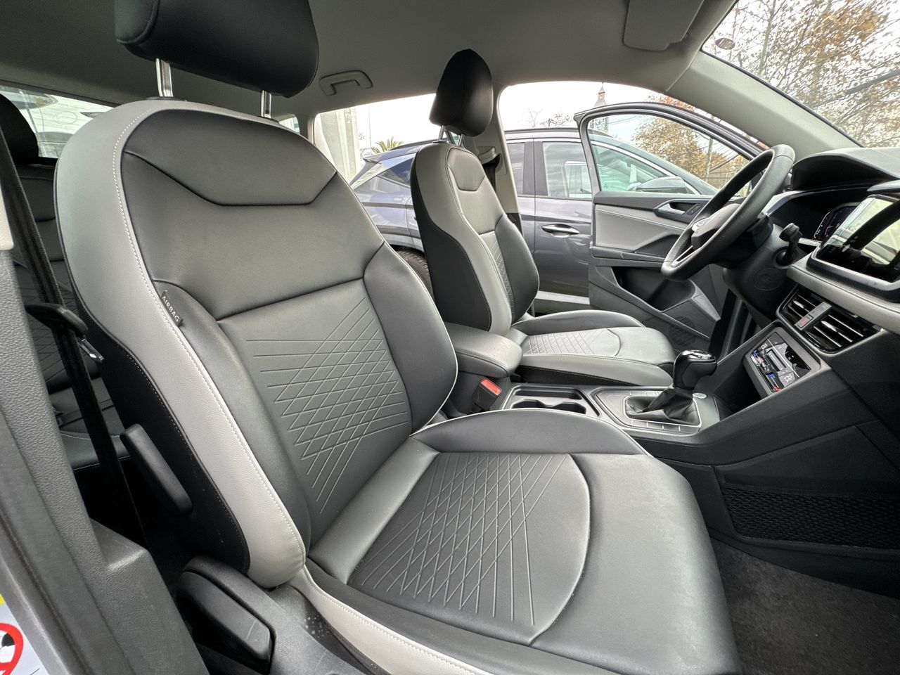 Volkswagen Taos — foto 19 de 20