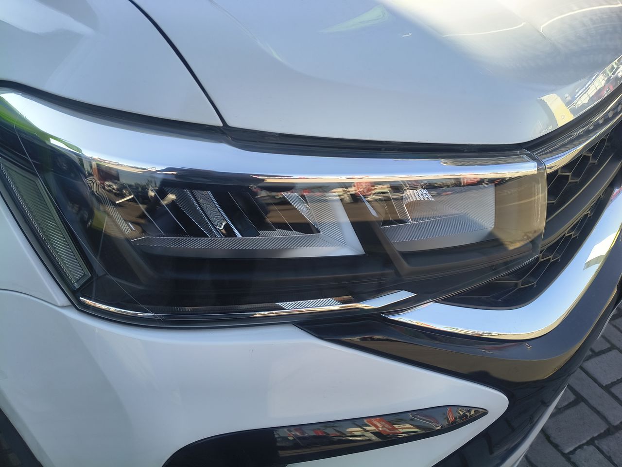 Volkswagen Taos — foto 11 de 21