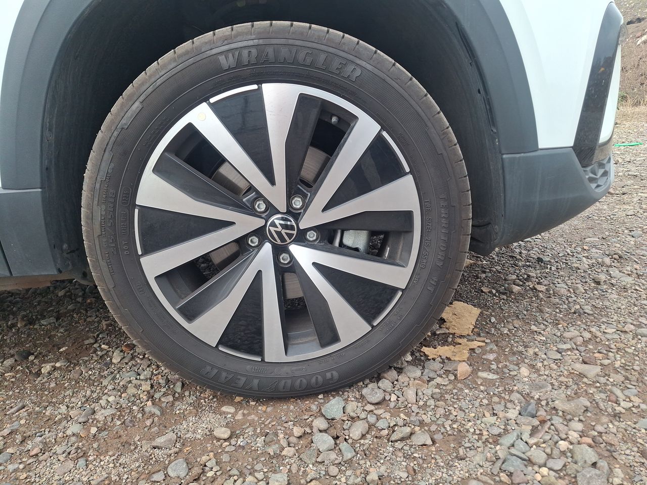 Ford Ecosport — foto 10 de 23