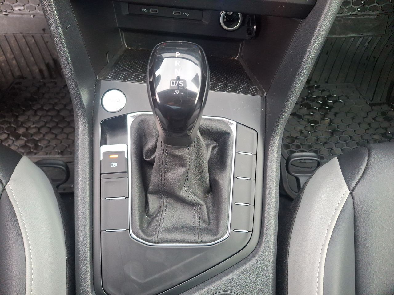 Ford Ecosport — foto 22 de 23