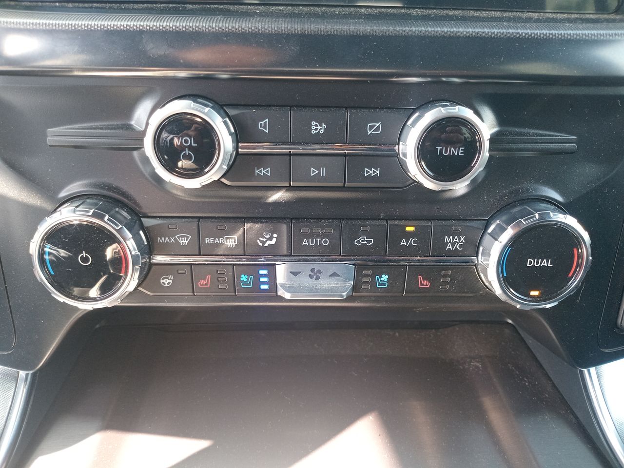 Ford F-150 — foto 29 de 35