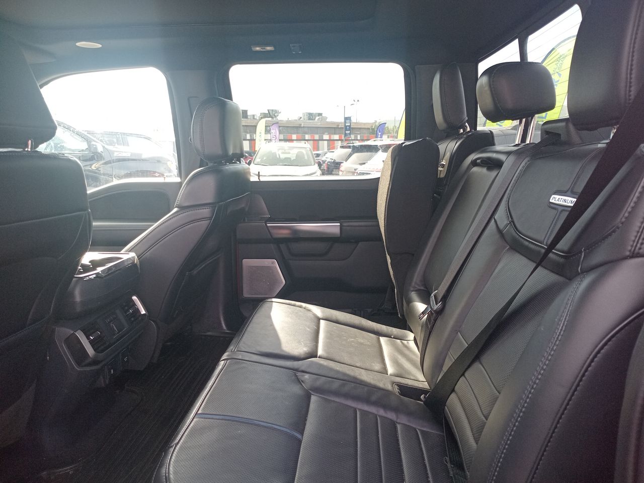 Ford F-150 — foto 12 de 35