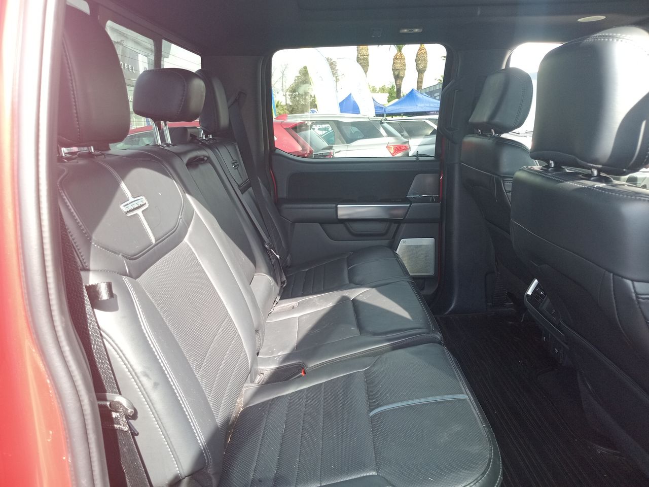 Ford F-150 — foto 14 de 35