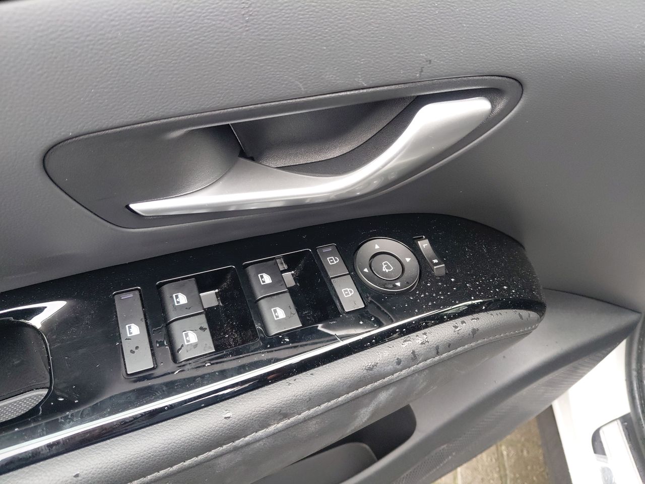 HYUNDAI - 11