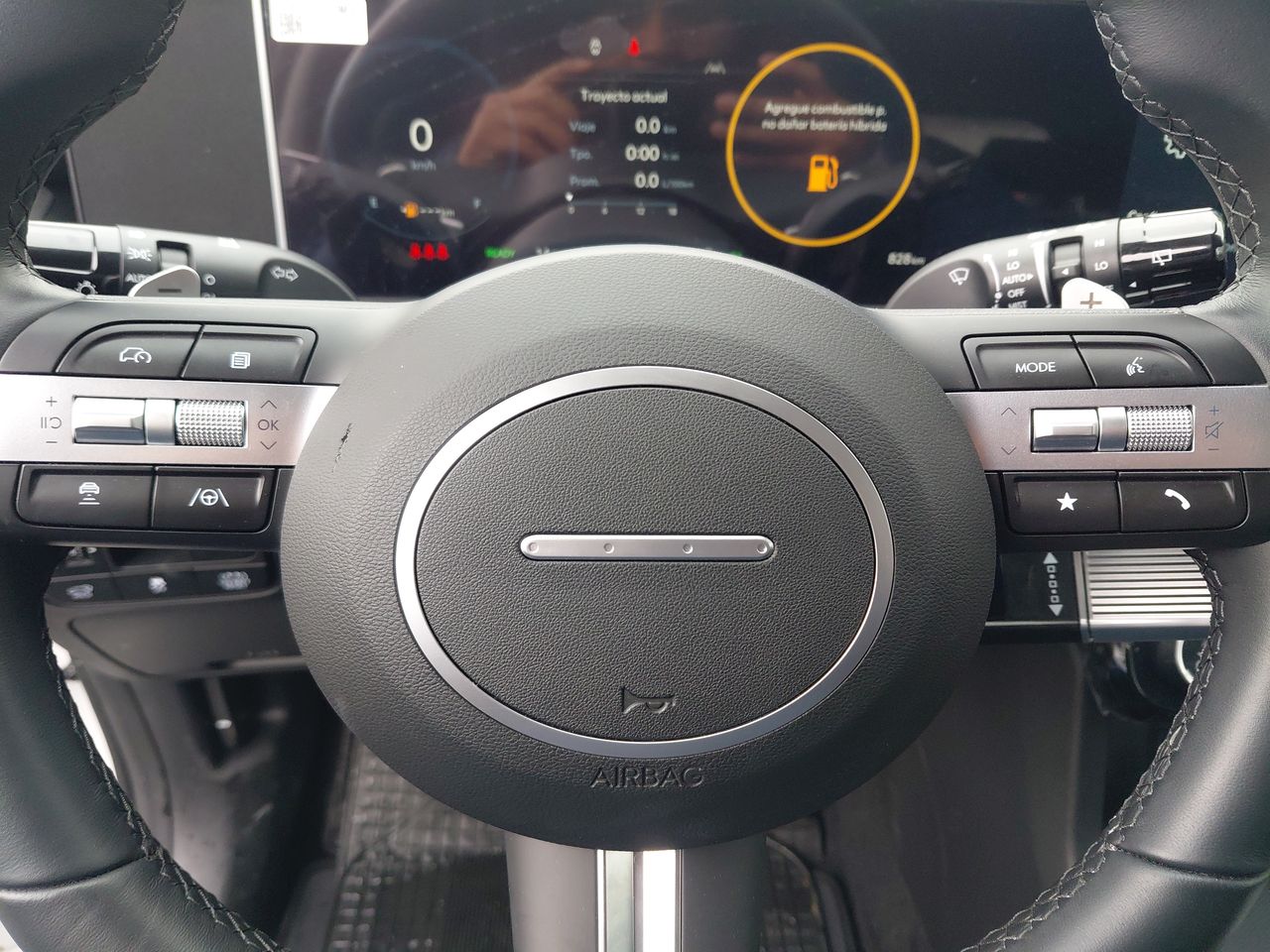 HYUNDAI - 15
