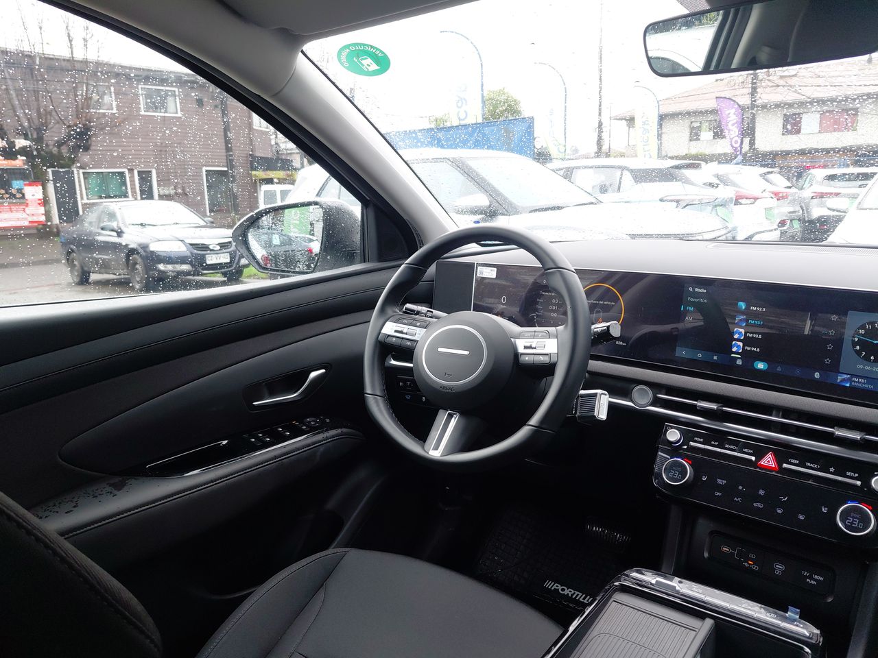 HYUNDAI - 6