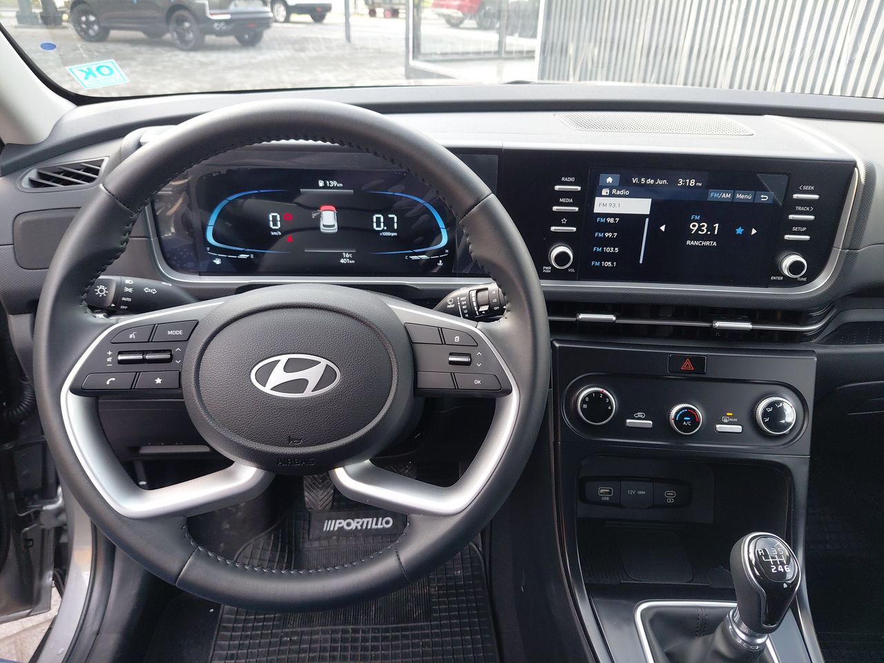 HYUNDAI - 22