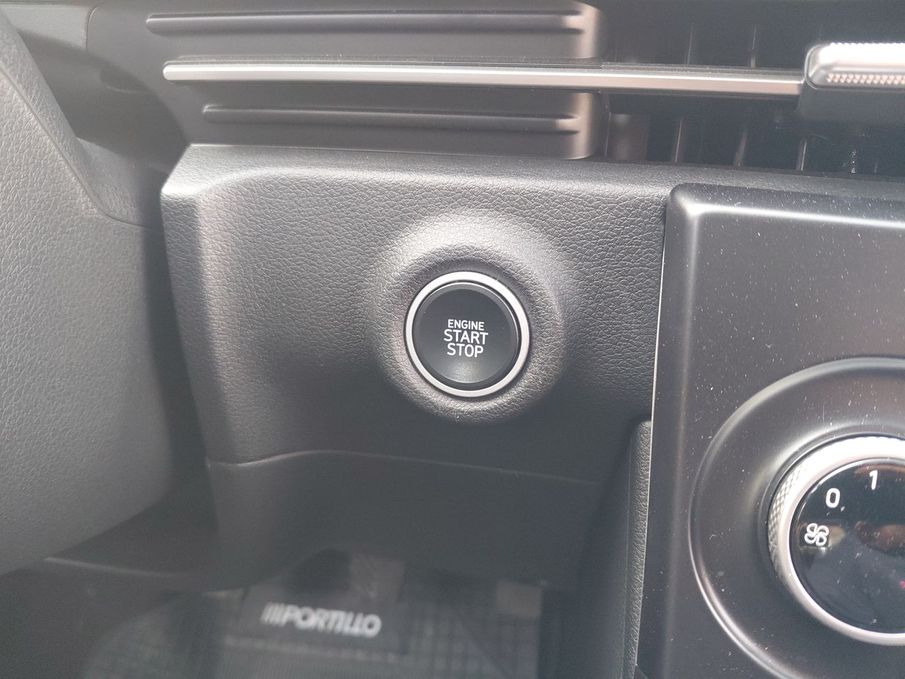 HYUNDAI - 25