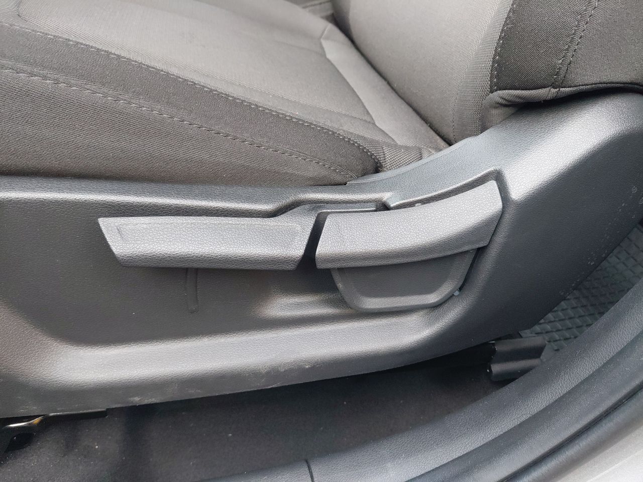 HYUNDAI - 13