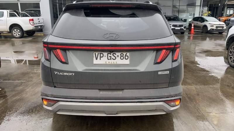 HYUNDAI - 4