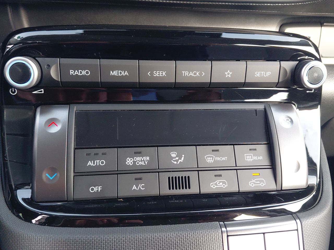 HYUNDAI - 19