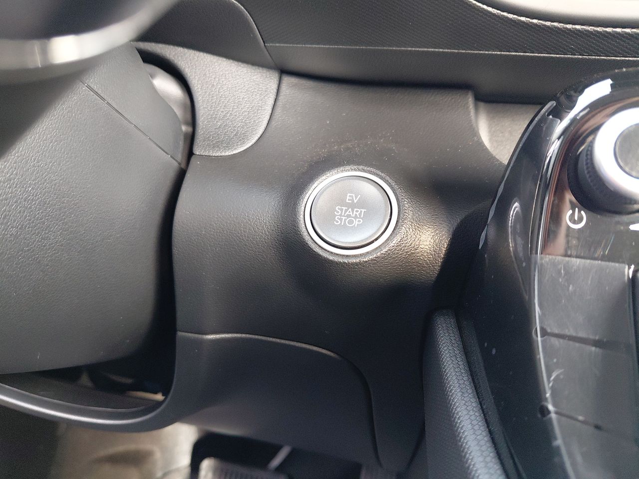 HYUNDAI - 24