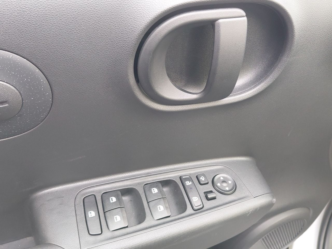 HYUNDAI - 11