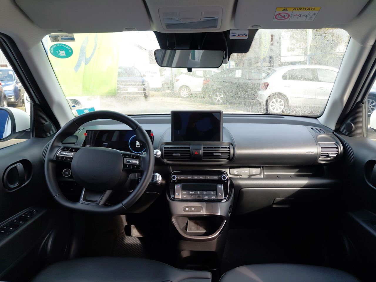 HYUNDAI - 1