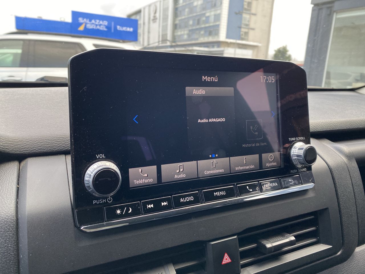Mitsubishi L200 — foto 20 de 26