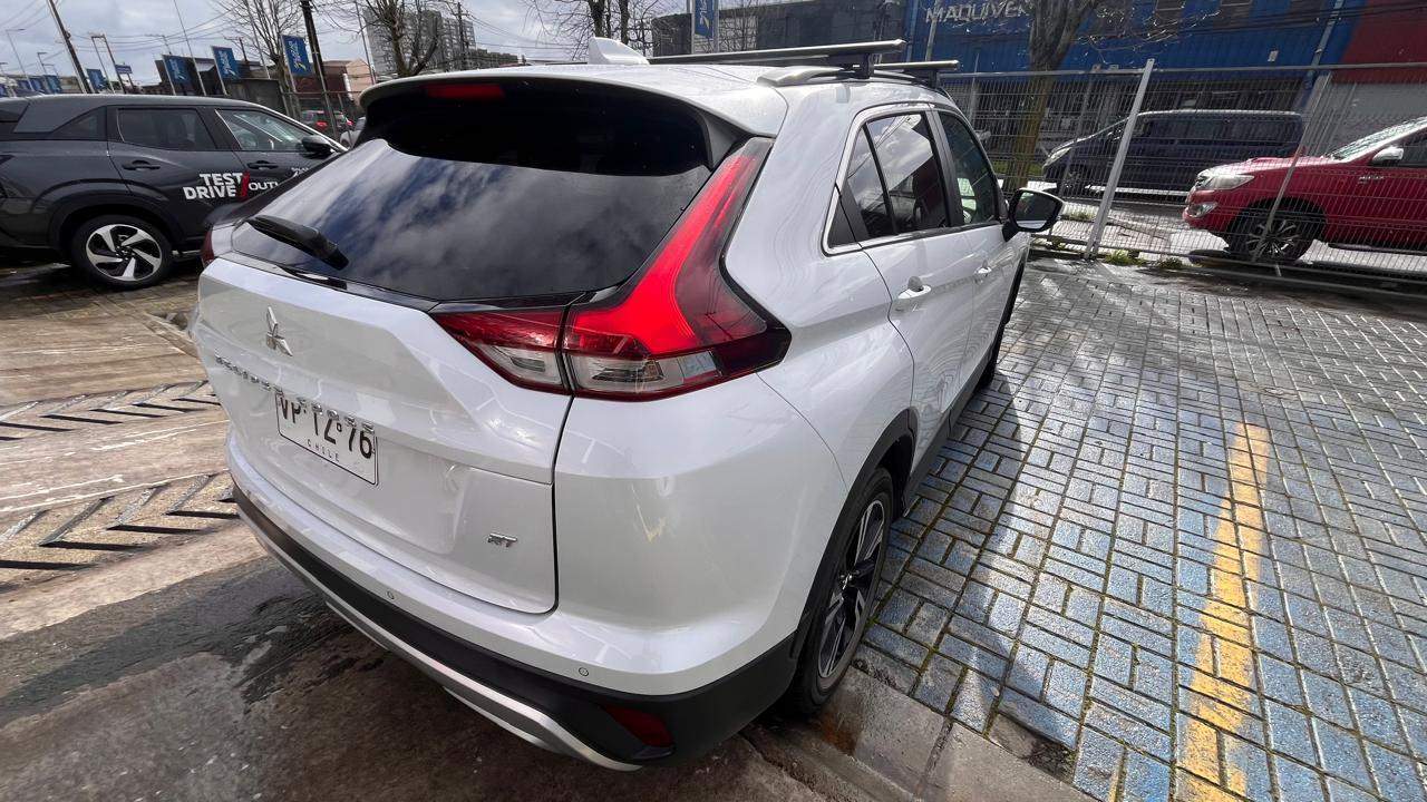MITSUBISHI - 4