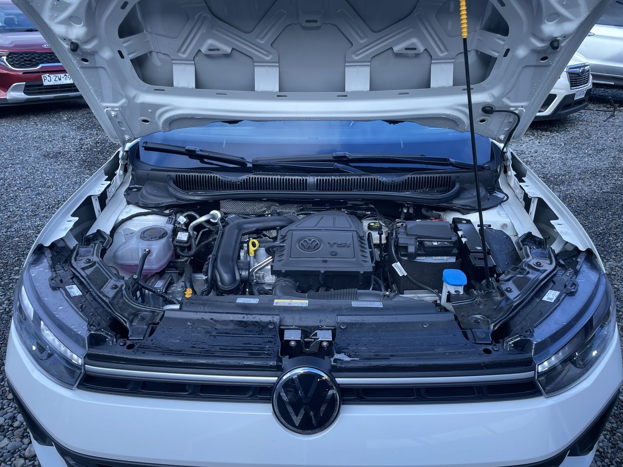 VOLKSWAGEN - 10