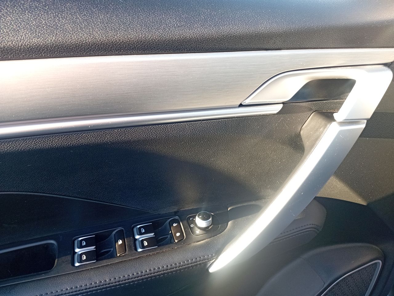 GEELY - 21