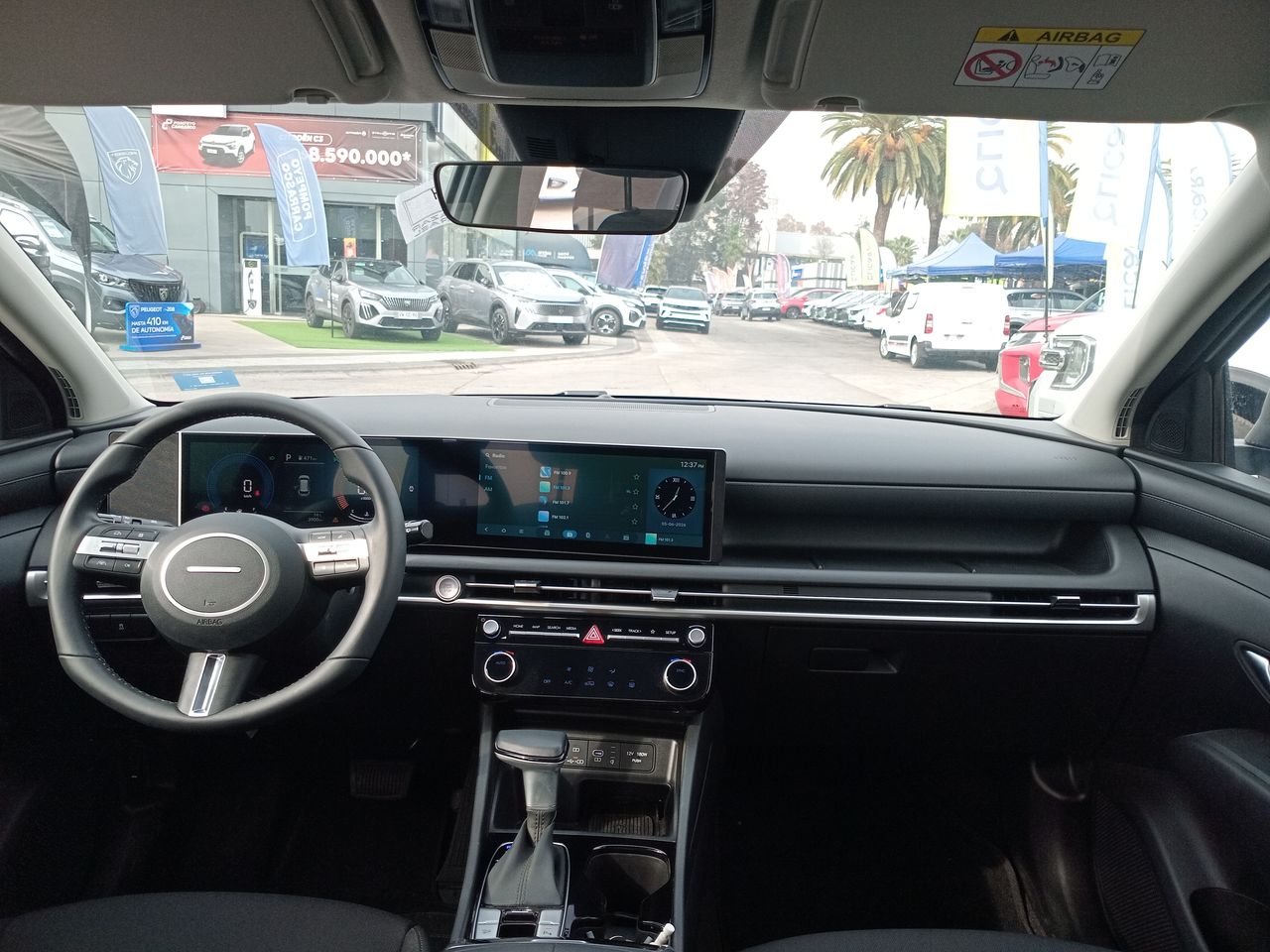 HYUNDAI - 22