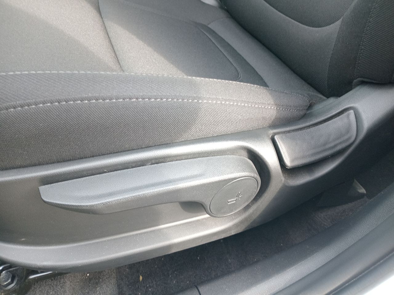 HYUNDAI - 13