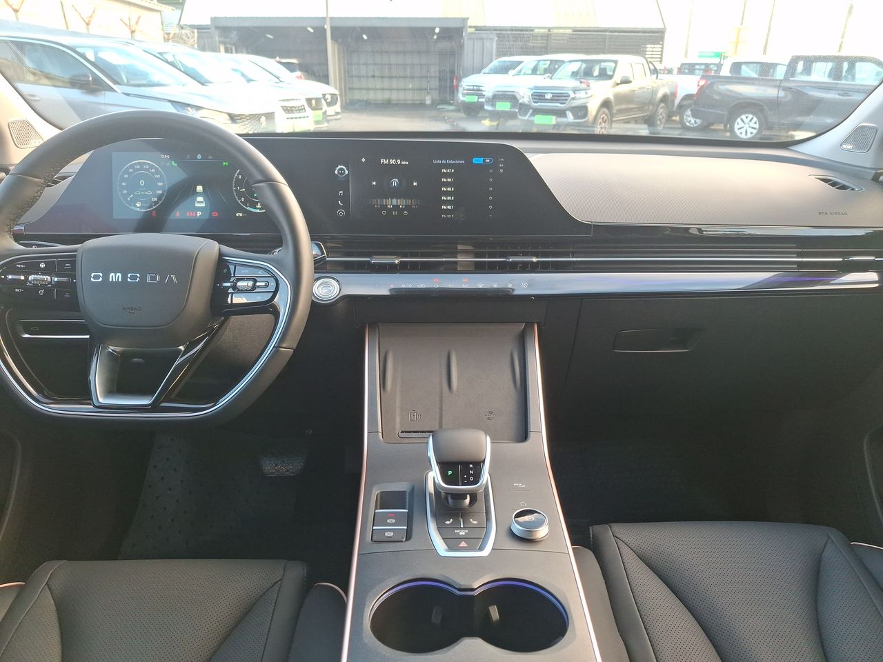Omoda C5 — foto 24 de 28