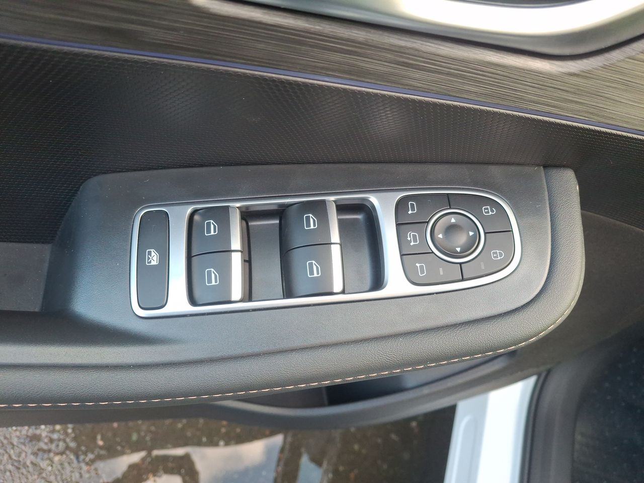 Omoda C5 — foto 14 de 28
