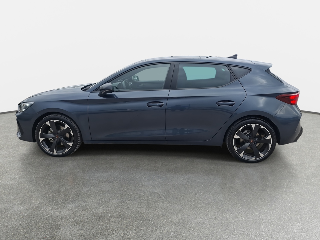 CUPRA - 4