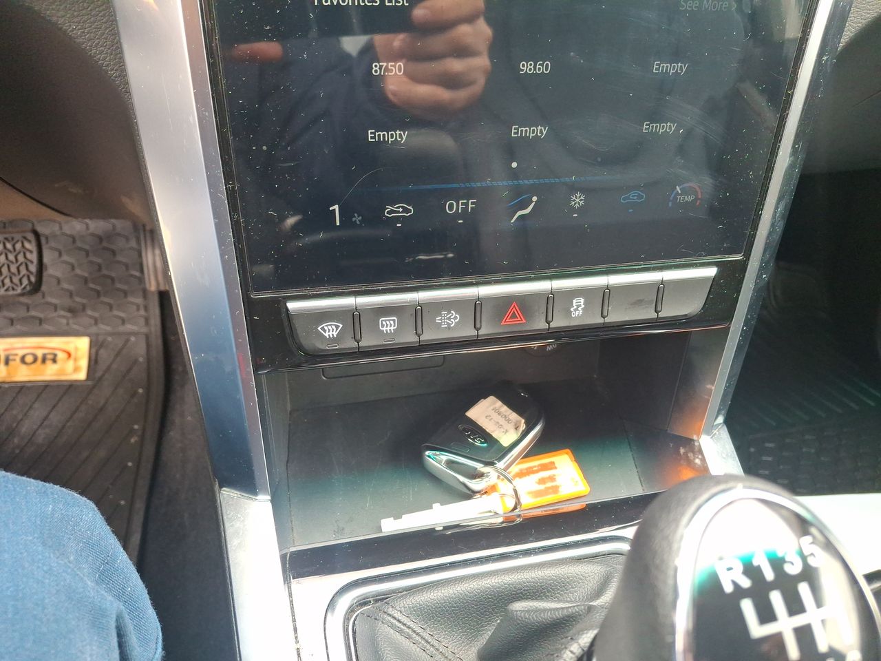 JAC T8 — foto 23 de 28
