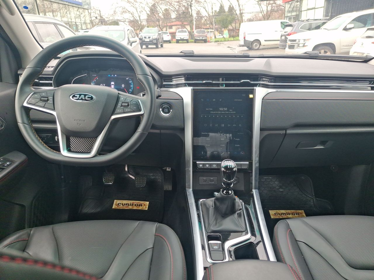 JAC T8 — foto 25 de 28
