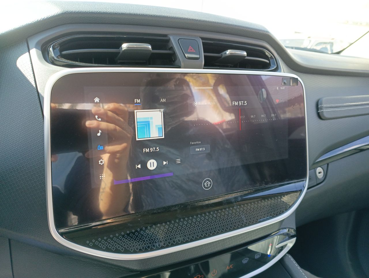 Maxus T60 — foto 27 de 34
