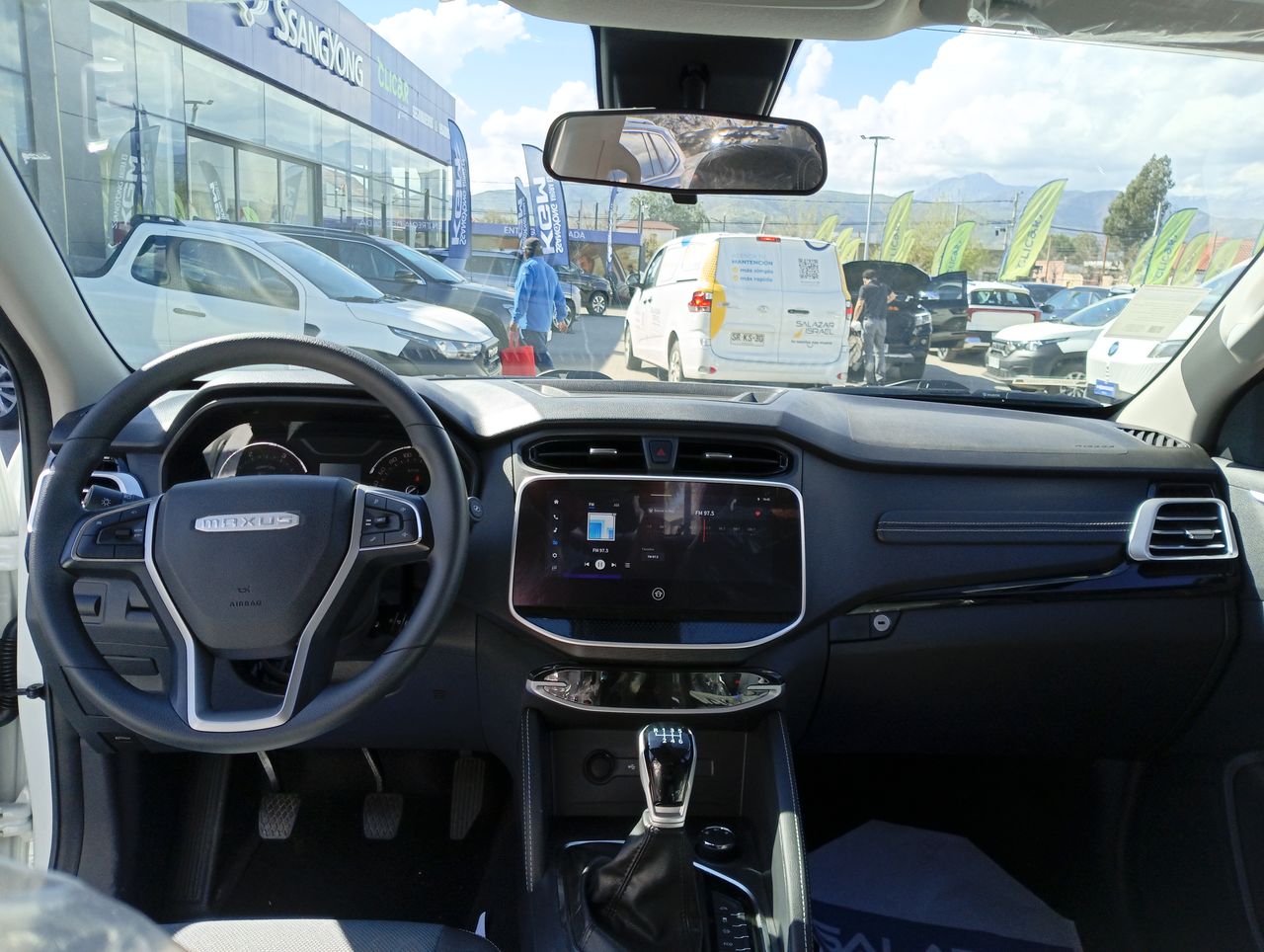 Maxus T60 — foto 31 de 34