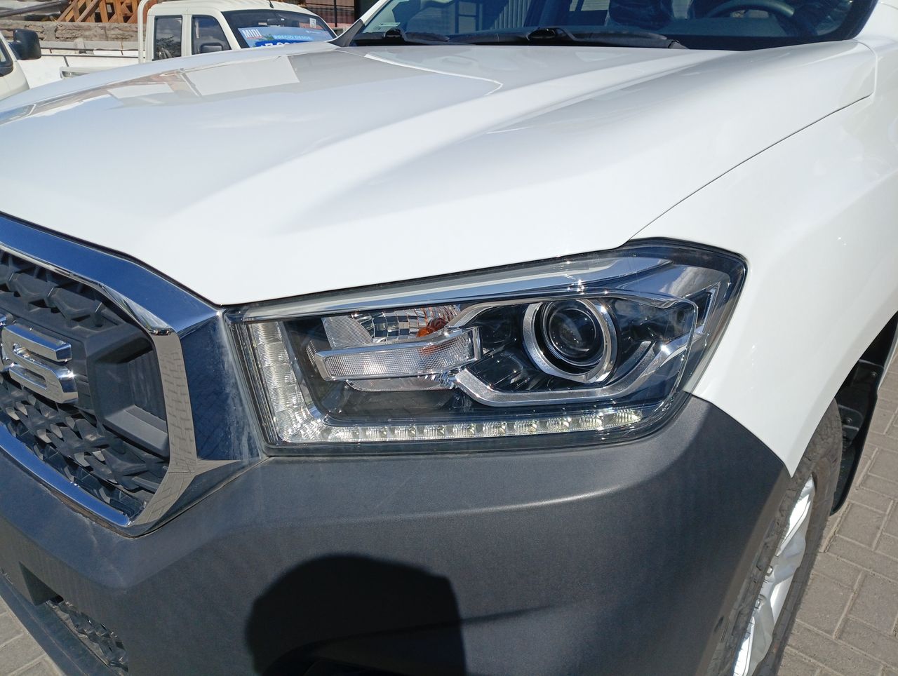 Maxus T60 — foto 17 de 34