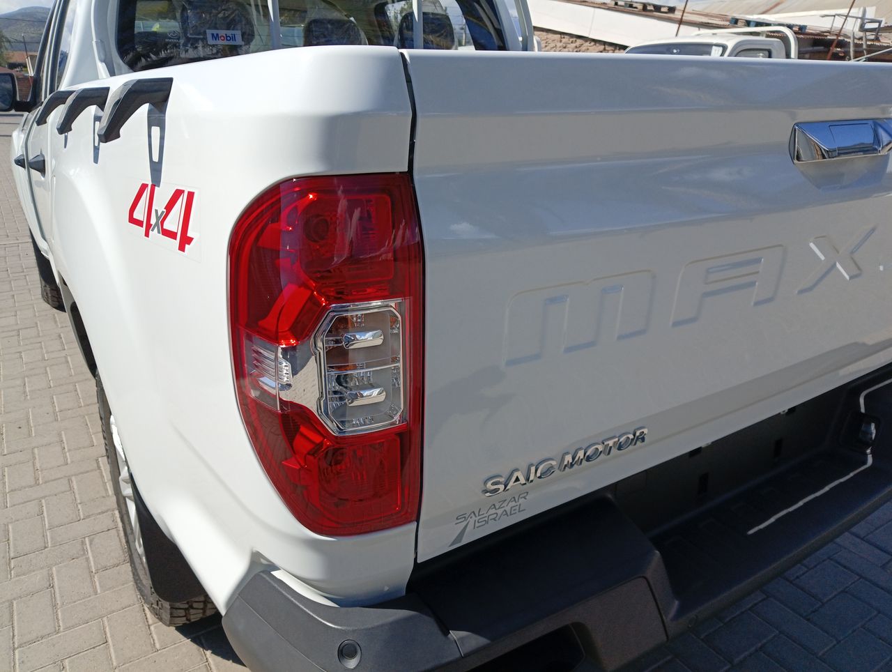 Maxus T60 — foto 19 de 34