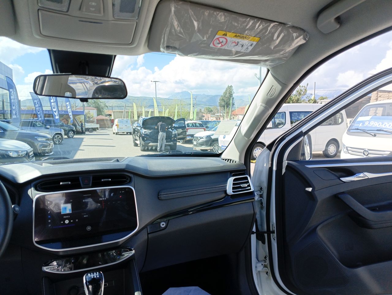 Maxus T60 — foto 11 de 34