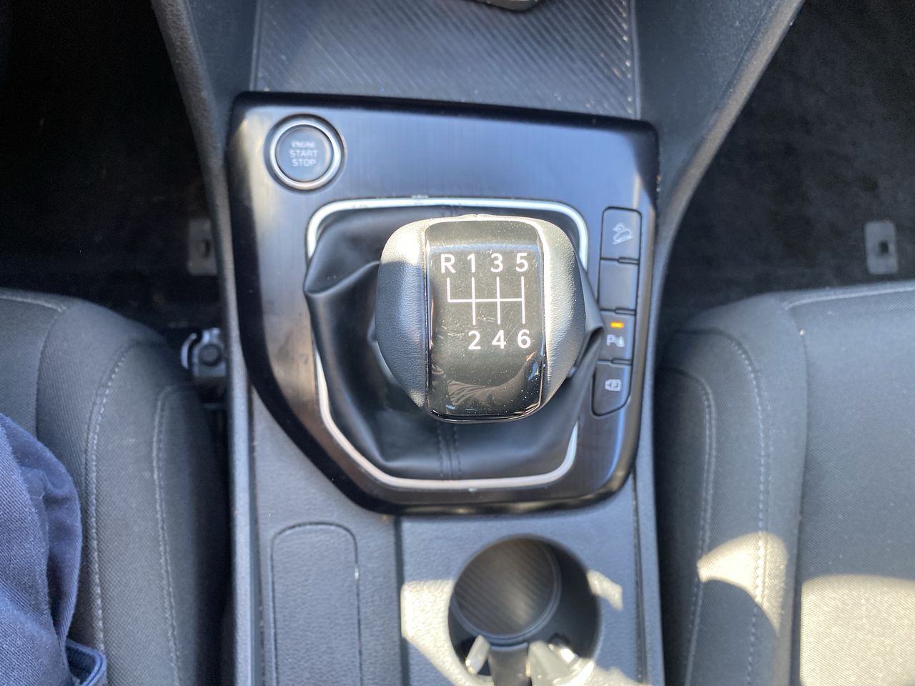 KIA Sportage — foto 24 de 27