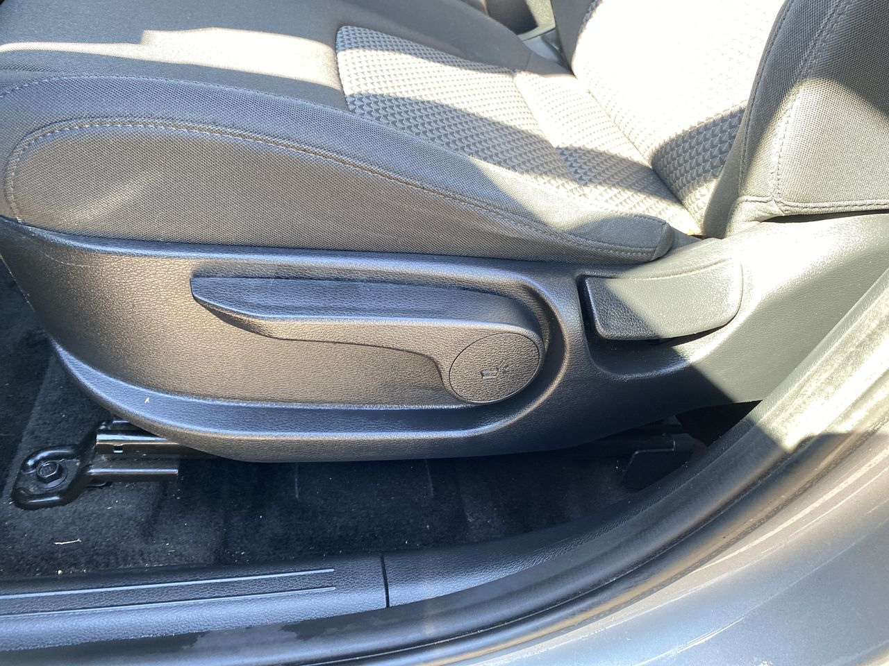 KIA Sportage — foto 16 de 27