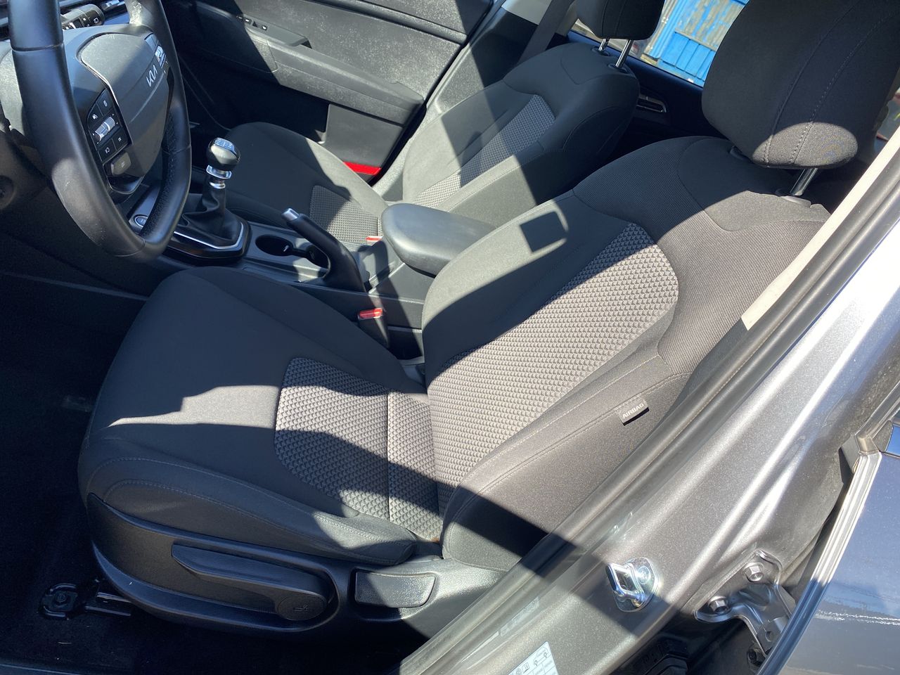 KIA Sportage — foto 17 de 27