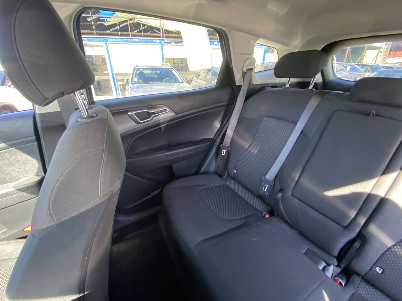 KIA Sportage — foto 5 de 27