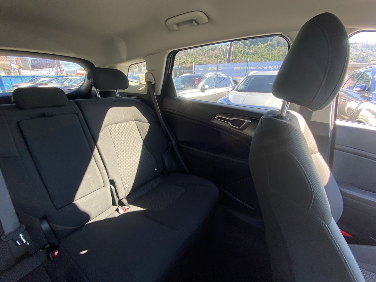 KIA Sportage — foto 7 de 27