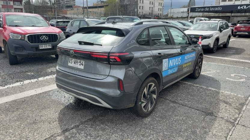 VOLKSWAGEN - 4