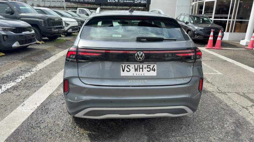 VOLKSWAGEN - 5