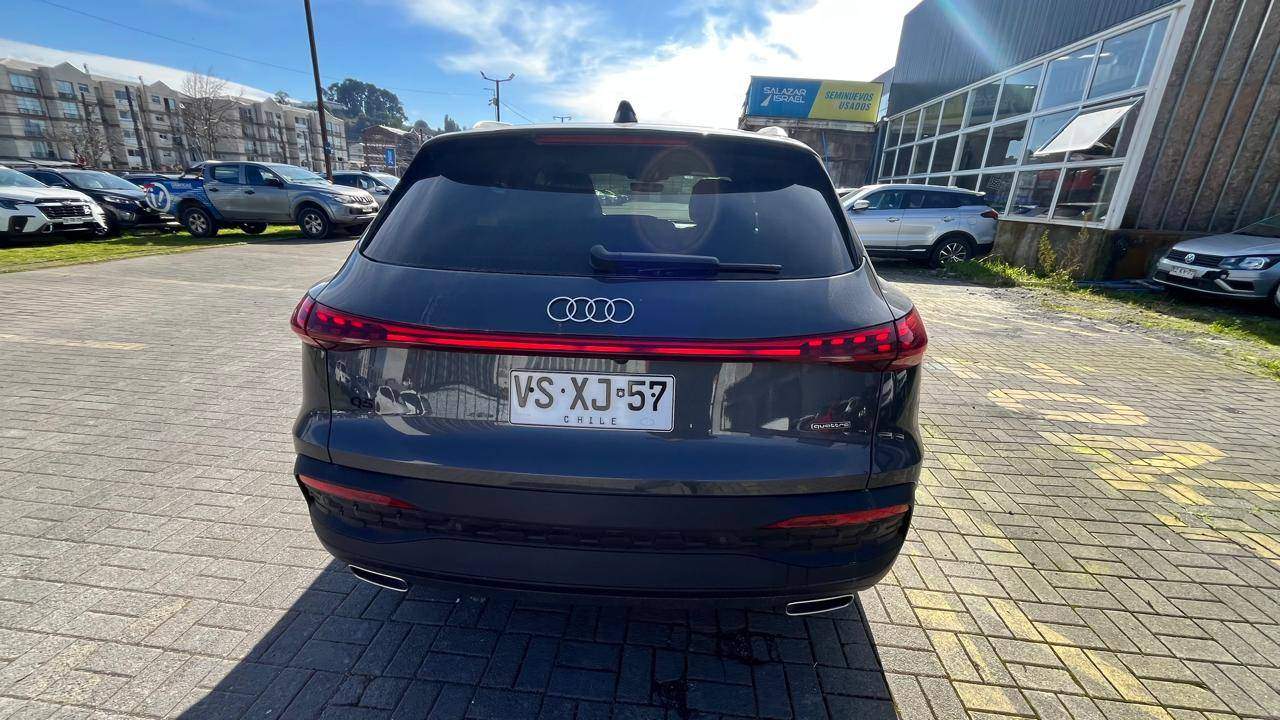 AUDI - 5