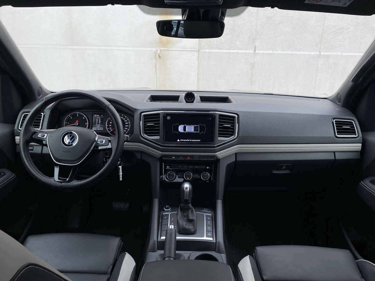 VOLKSWAGEN - 1