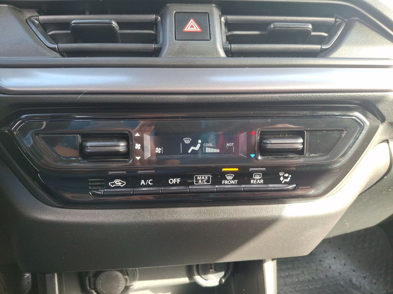 SUZUKI - 28