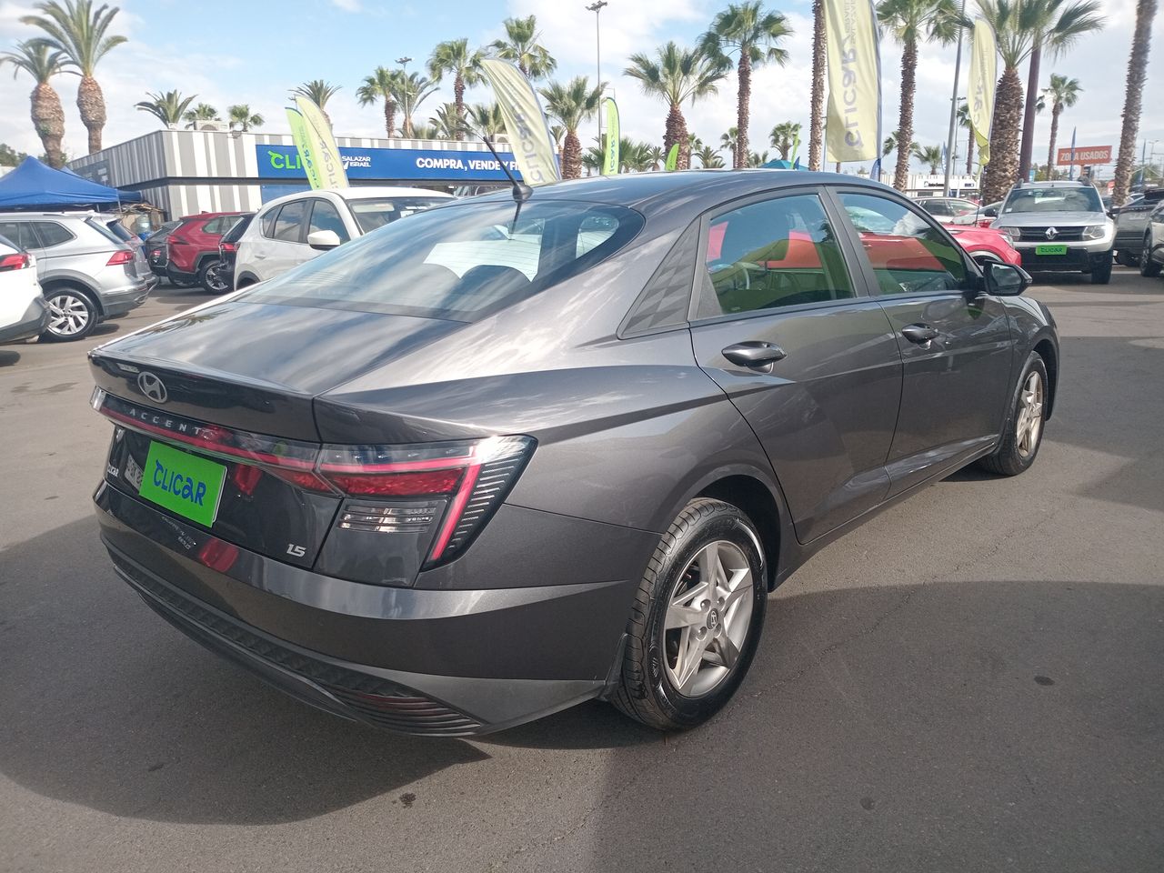 HYUNDAI - 6