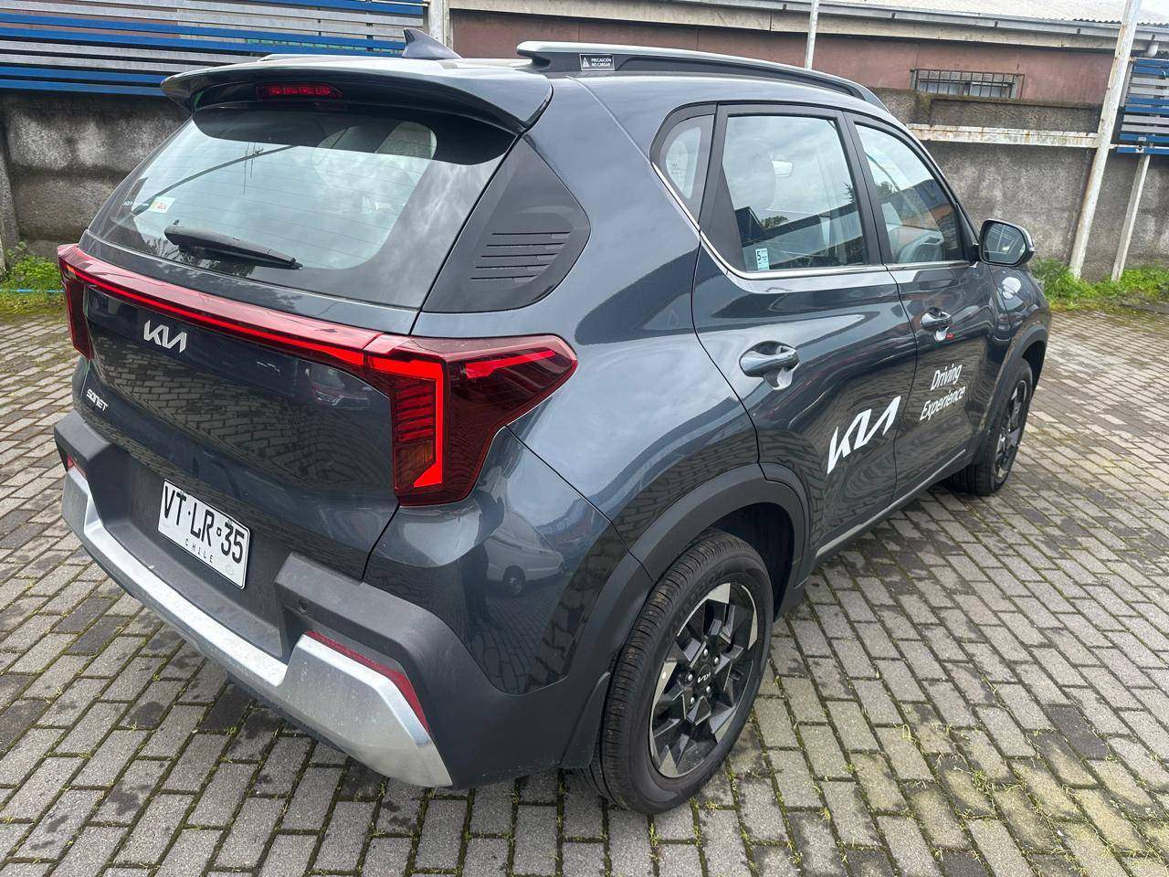 KIA - 4