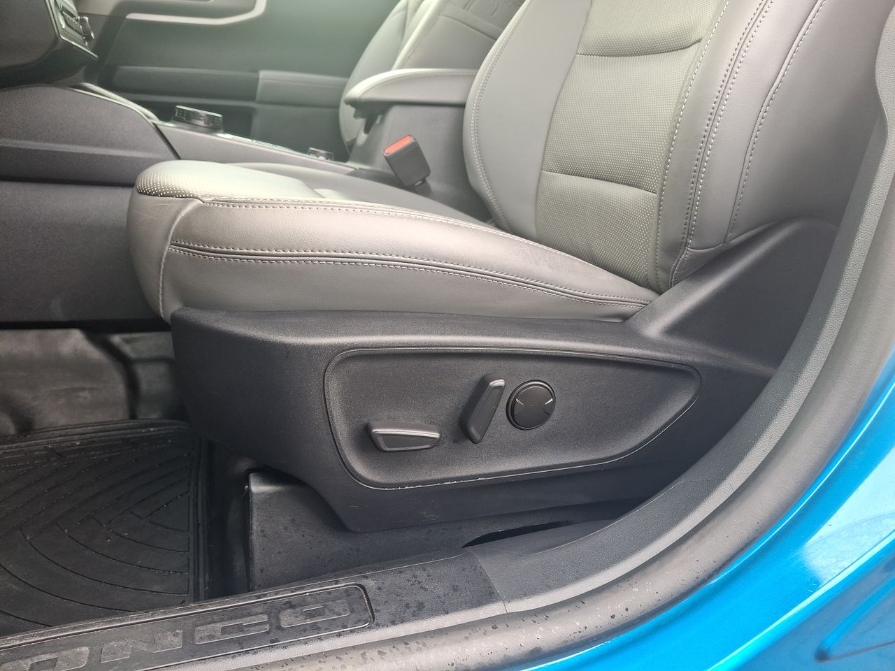 Ford Bronco Sport — foto 24 de 37