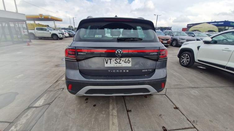 VOLKSWAGEN - 5