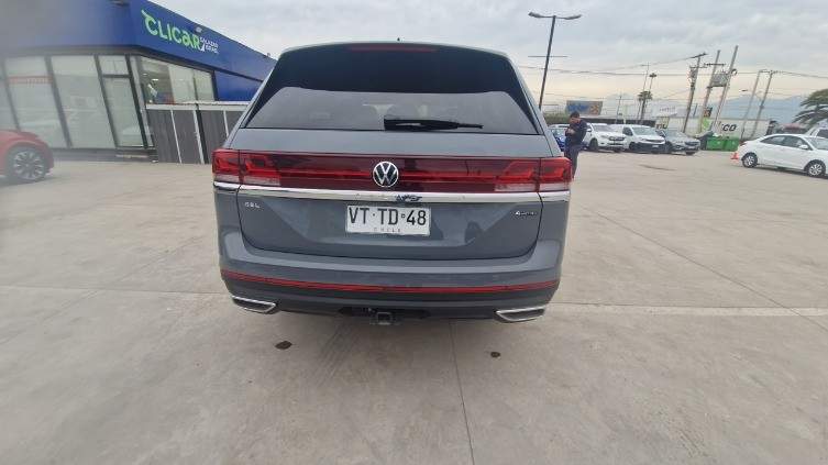 VOLKSWAGEN - 5