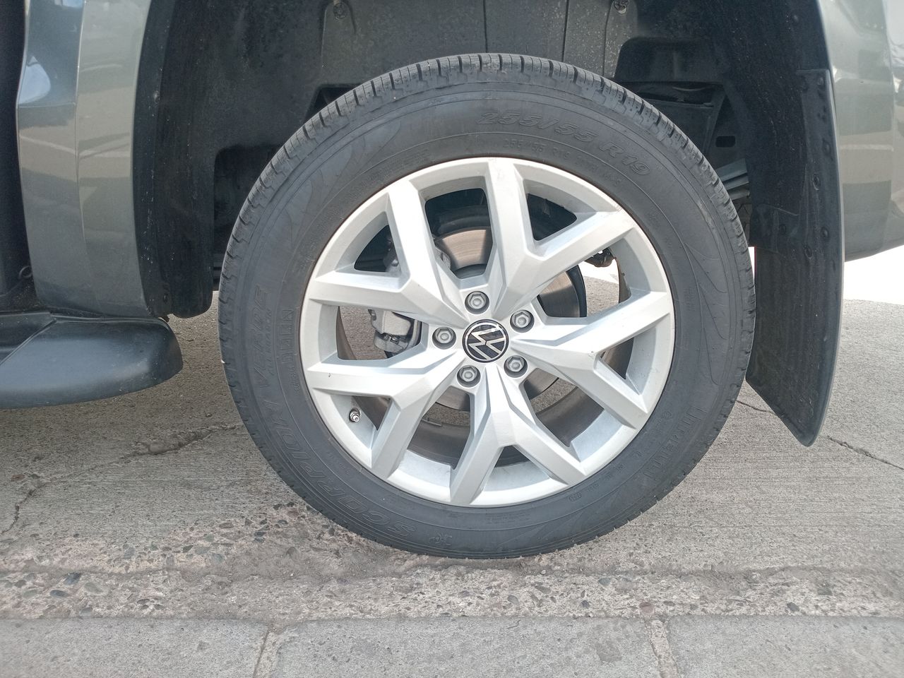 Volkswagen Amarok — foto 16 de 34